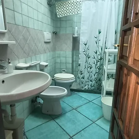 Sunny Terrace Retreat Искья