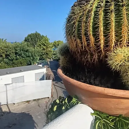 Sunny Terrace Retreat Ischia